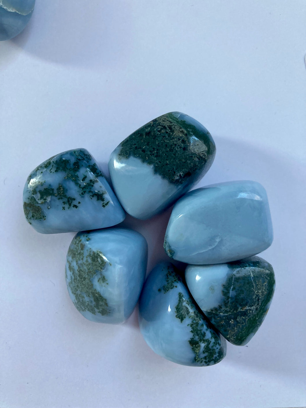 Opale bleue Owyhee - pierres roulées taille S (3 sur 2 cm)- qualité extra