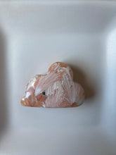 Charger l&#39;image dans la galerie, Scolécite rose - nuage en scolécite rose - vertus de la scolécite rose en lithothérapie
